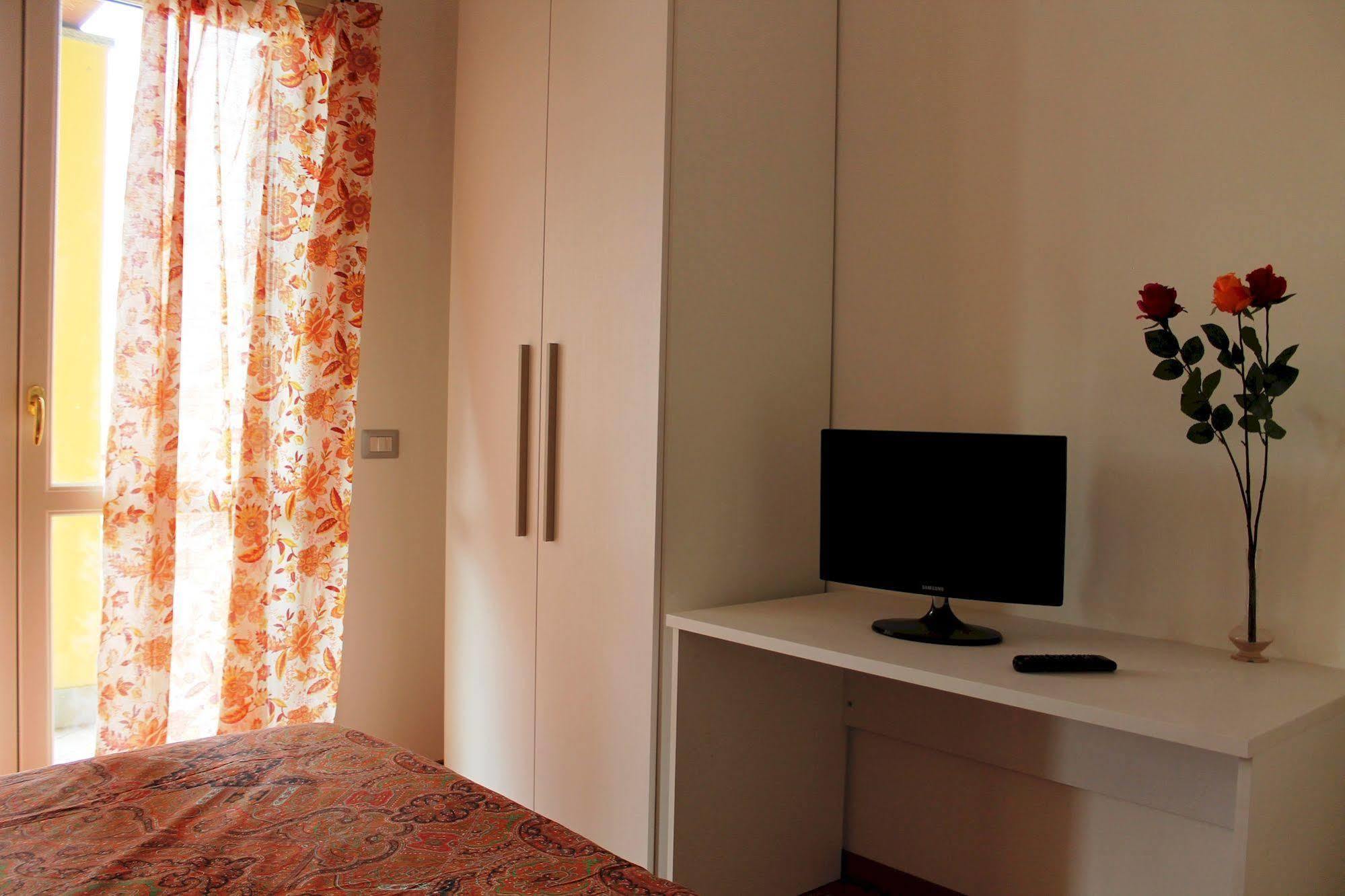 B&B Villa Milano By Rhospitality It Cornaredo Bagian luar foto